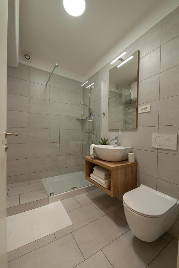 Apartments Jon Μπλεντ Εξωτερικό φωτογραφία