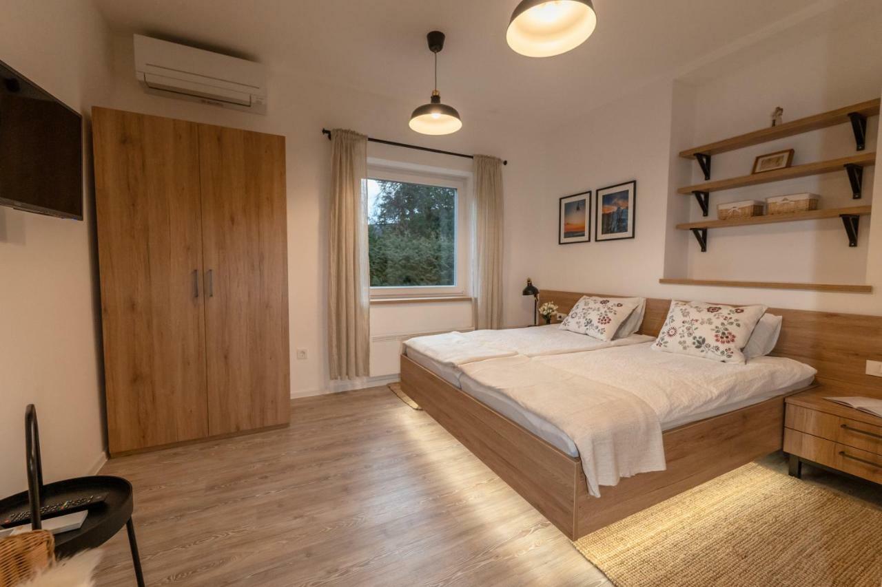 Apartments Jon Μπλεντ Εξωτερικό φωτογραφία