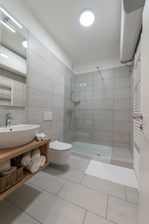 Apartments Jon Μπλεντ Εξωτερικό φωτογραφία